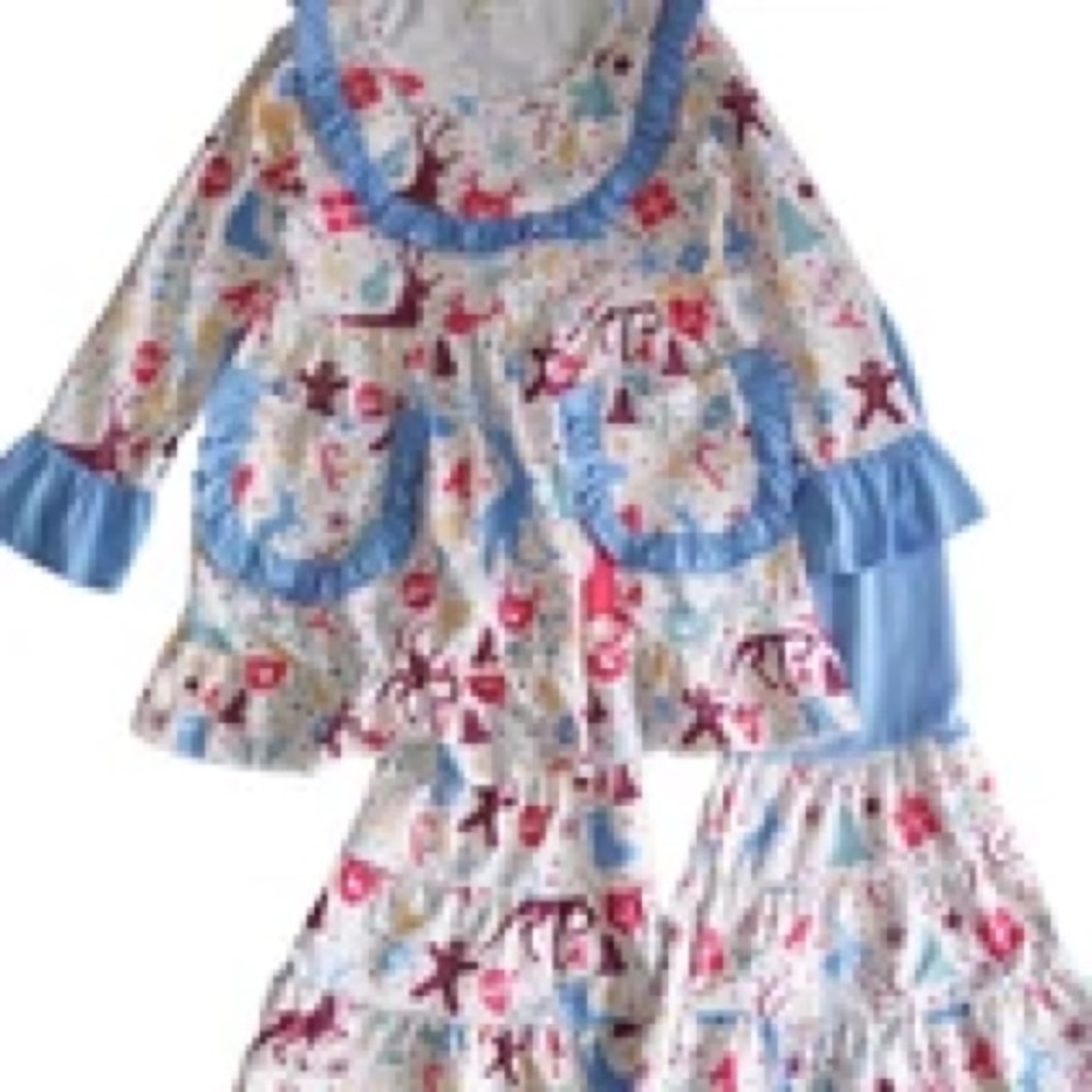 Ruffled Reindeer Set